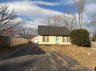 1100 S Ann St, Independence, MO 64056
