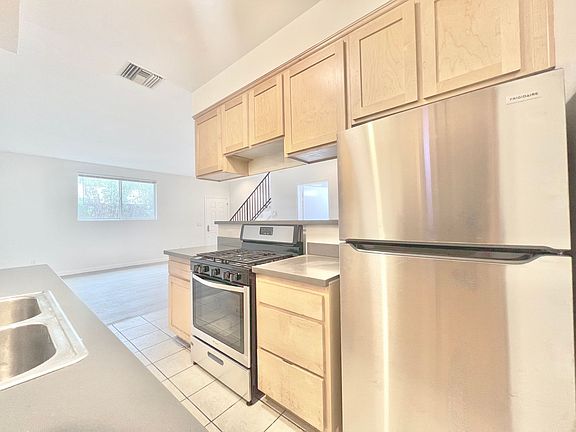 3rd image of 8729 Willis Ave APT 4