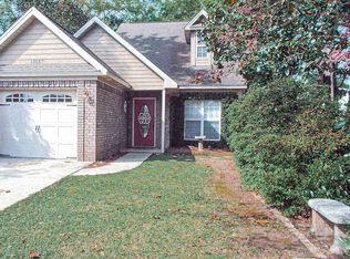 18687 E Hammond St, Robertsdale, AL 36567