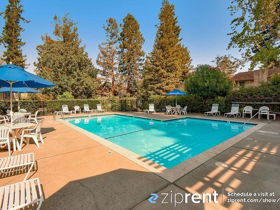 Large pool area