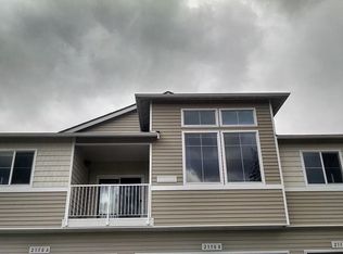 2350 Simmons St UNIT C, Dupont, WA 98327