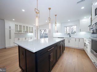 212 Aronimink Dr, Newtown Square, PA 19073