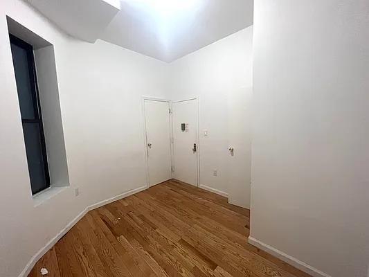 Rented by Best Apartments North Inc | media 17