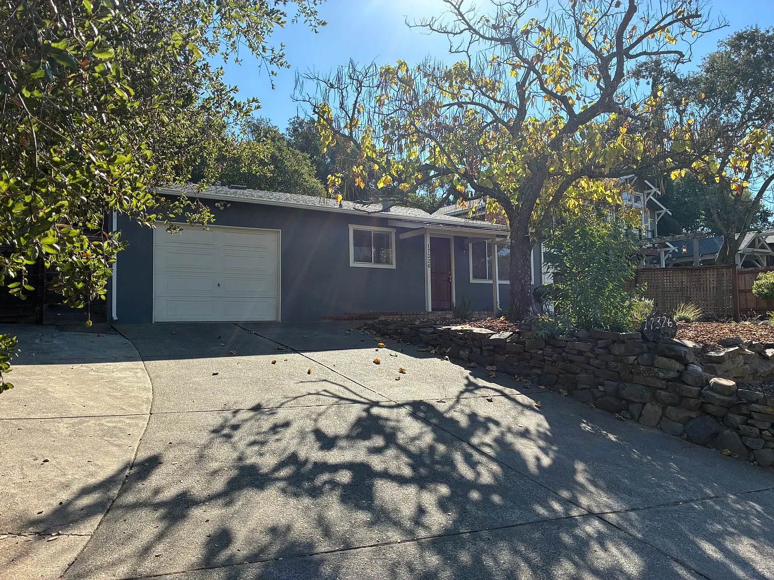 3 bed, $2,950 — Photo 1