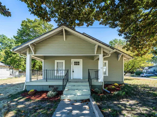 200 Sloss St NE, Hartselle, AL 35640