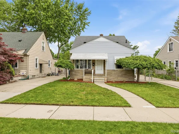 21326 Carlysle St, Dearborn, MI 48124