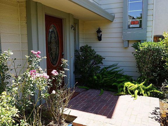 Private Entrance Area