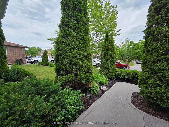 3rd image of 132 Esther Dr