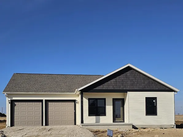 910 Pheasant Run, Lomira, WI 53048