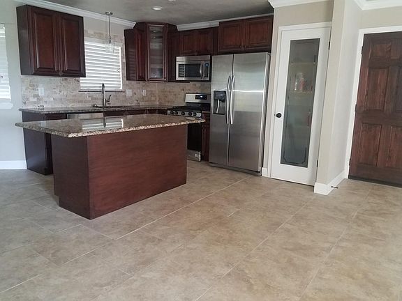 4th image of 10907 Mount Boracho Dr