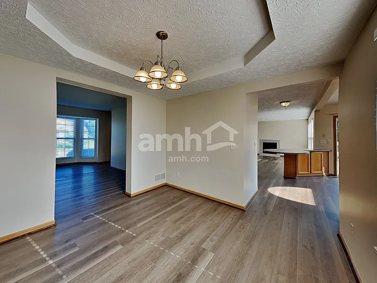 8510 Reynoldswood Dr — Photo 4