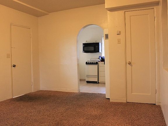 4th image of 11189 San Juan St