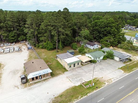 4th image of 674 Sniders Hwy