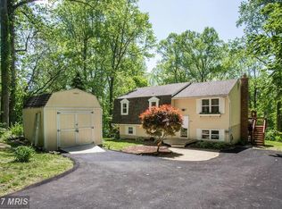 7669 Old Bayside Rd, Chesapeake Beach, MD 20732