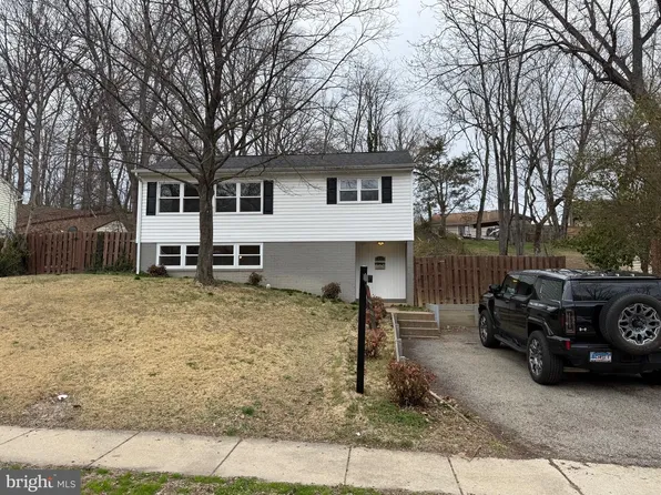 13312 Maple Leaf Ln, Woodbridge, VA 22191