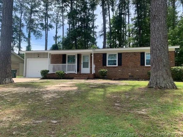 7265 Ainsley St, Fayetteville, NC 28314