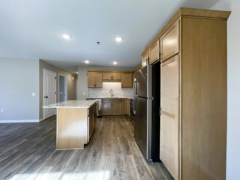 Gateway Place Apartments — Photo 110