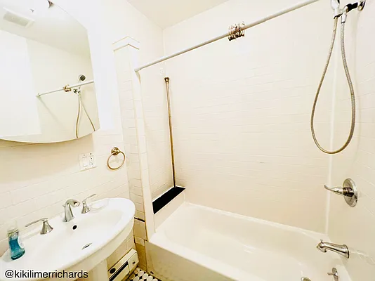 Rented by Corcoran | media 14