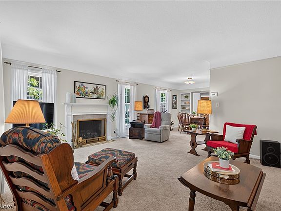 4th image of 2539 Kingston Rd