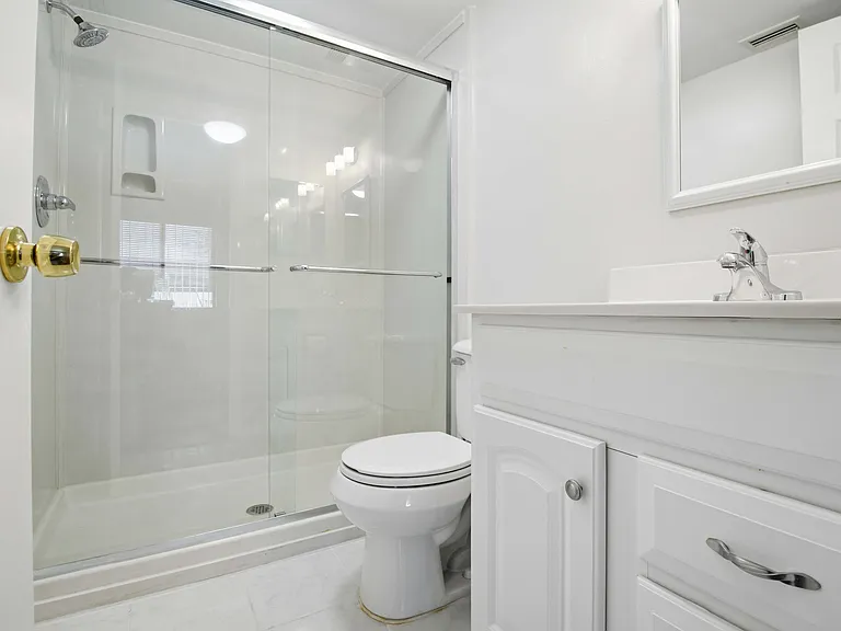 4620 Longwater Chase #4620 — Photo 32