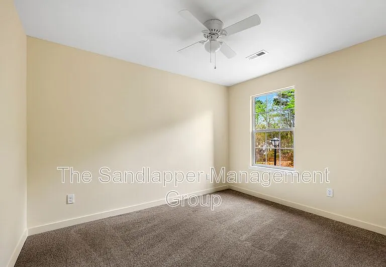 7955 Timbercreek Ln #H — Photo 11