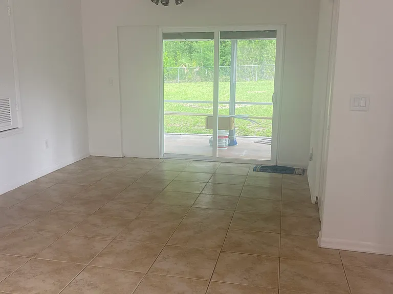 9436 N Elliot Way — Photo 5