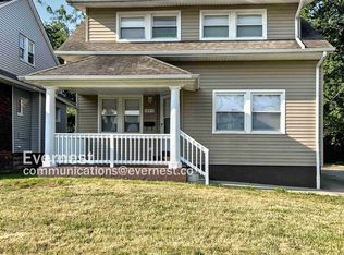 18410 Landseer Rd, Cleveland, OH 44119