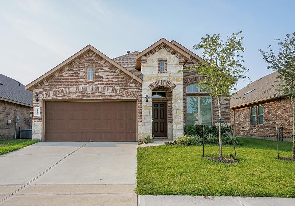 1st image of 18327 High Summit Ln