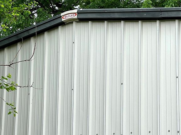 4th image of 1106 E Harvey Ave