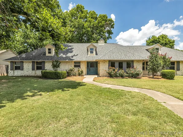 5817 E 52nd St, Tulsa, OK 74135