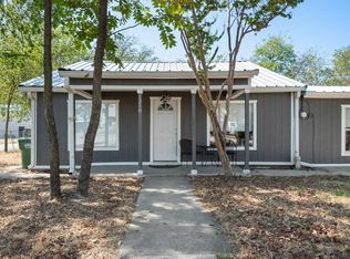 1216 SE 3rd St, Mineral Wells, TX 76067