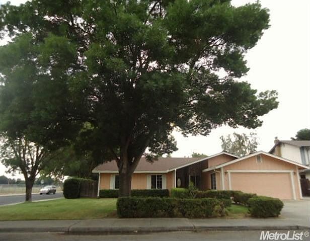 1st image of 3801 Palmwood Dr
