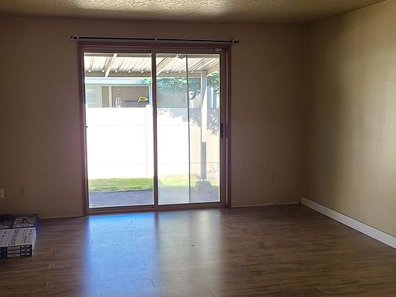 5th image of 7513 NE 158th Ave
