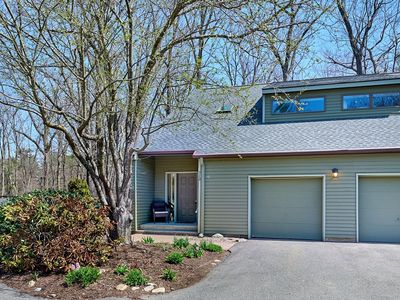 310 Fairway Vlg, Leeds, MA, 01053