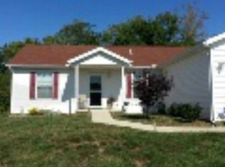 240 Patrician Dr, Chillicothe, OH 45601