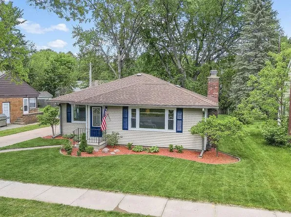 624 KENT STREET, Wausau, WI 54401