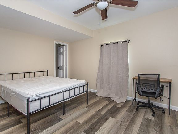 4th image of 2669 Marfa Ave