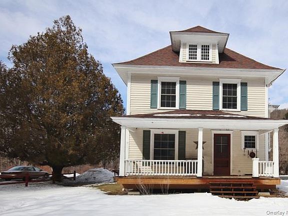 2nd image of 53 Yorktown Road