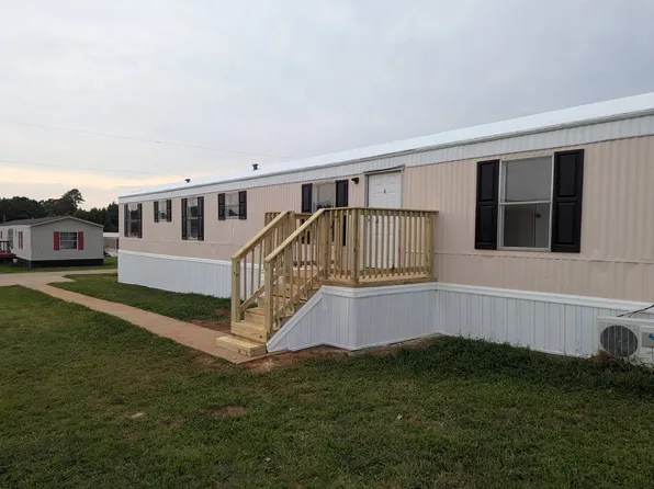 116 Freeport Dr, Gaffney, SC 29341