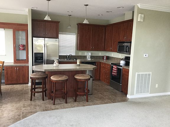 2nd image of 85 Blackbeard Way