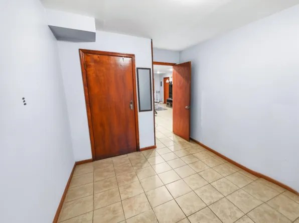 238 Van Nostrand Avenue image 9 of 22