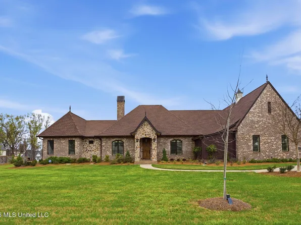 214 Ashworth Cir, Madison, MS 39110