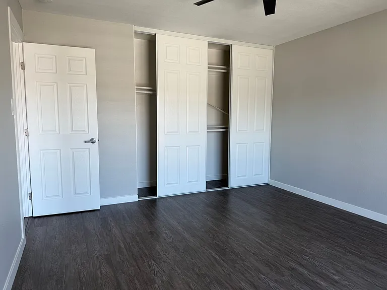The Circle Apartments at Long Beach — Photo 94