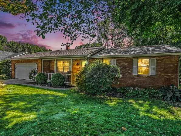 51900 Meadow Wood Loop, Granger, IN 46530