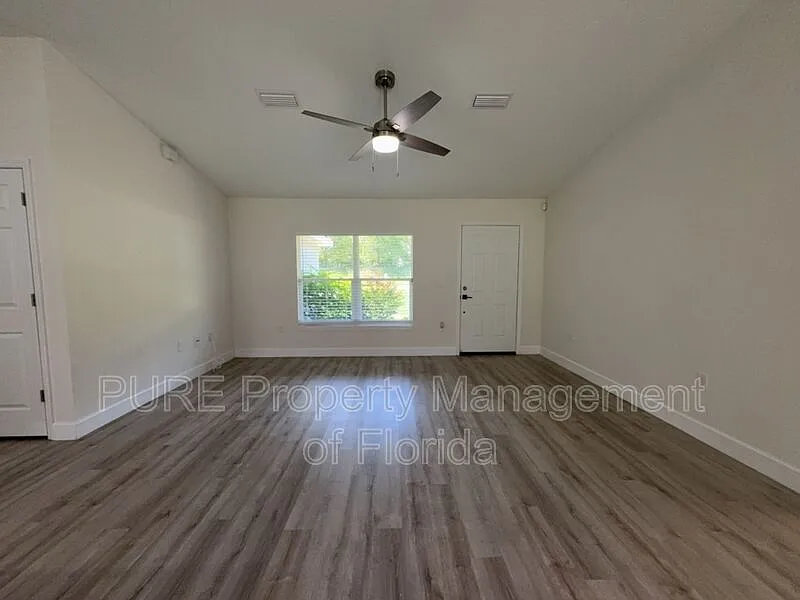 3 bed, 2.0 bath, 1478 sqft, $1,895 — Photo 4