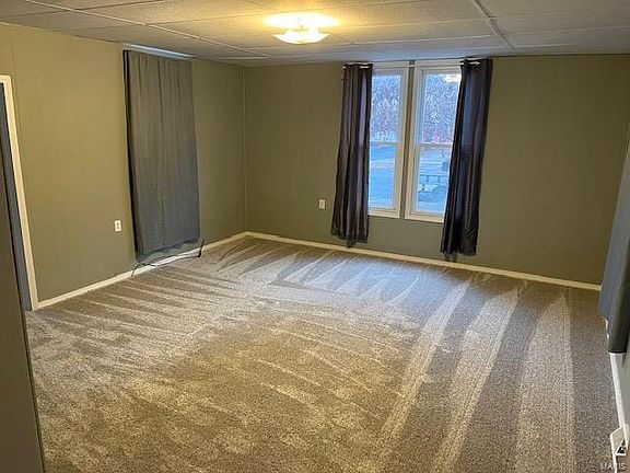 2nd image of 510 E South Ave