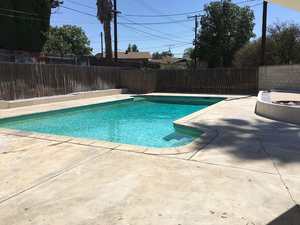 2nd image of 8264 Buckingham Pl