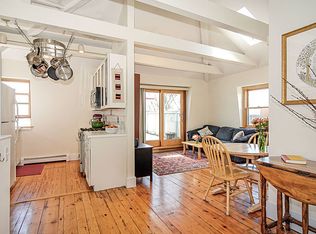 179 Chestnut St #3, Cambridge, MA 02139