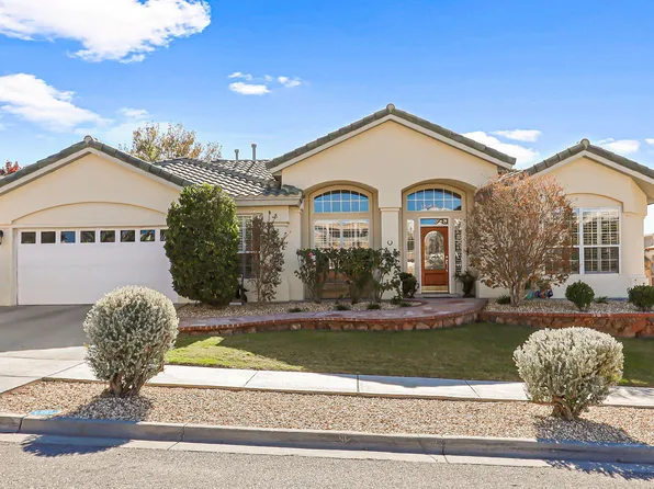 6616 Wind Ridge Dr, El Paso, TX 79912