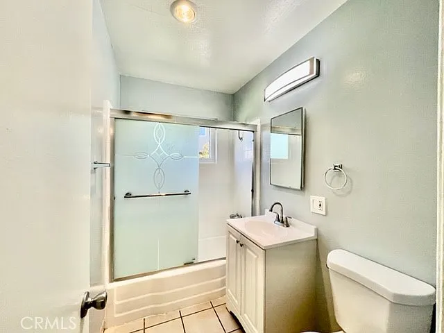 2964 Peppertree Ln #A — Photo 10